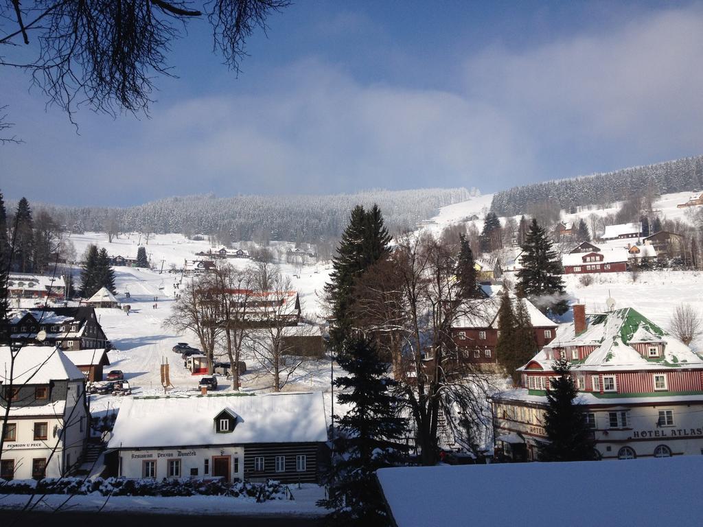 Penzion Domeček Pec pod Sněžkou Exteriér fotografie